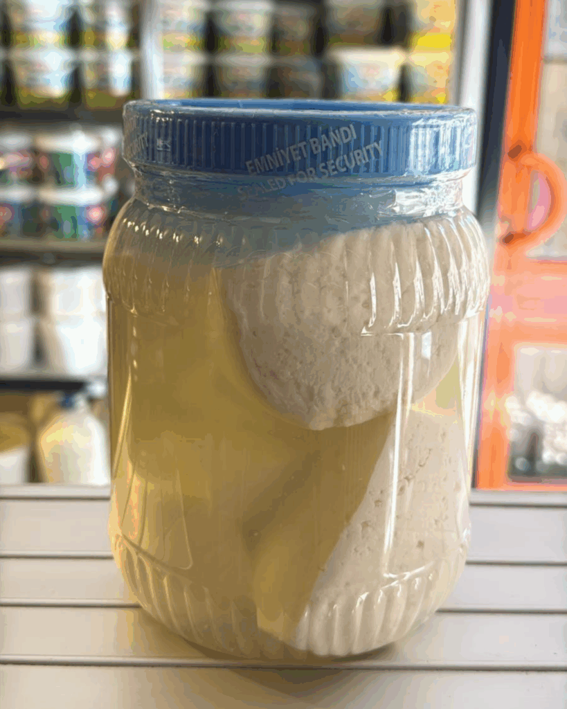 Salamura Peyniri (Pişmiş Süt)